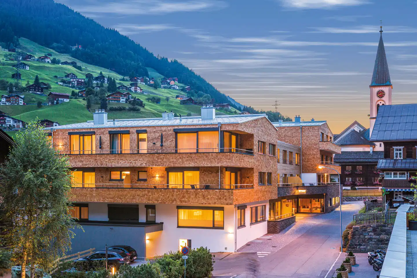 Sporthotel Chalets Aussenansicht