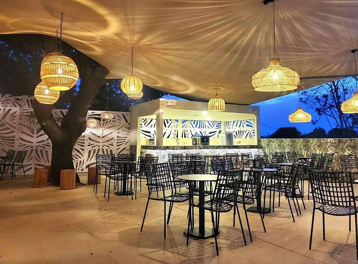 Oceanis Park Hotel Bar