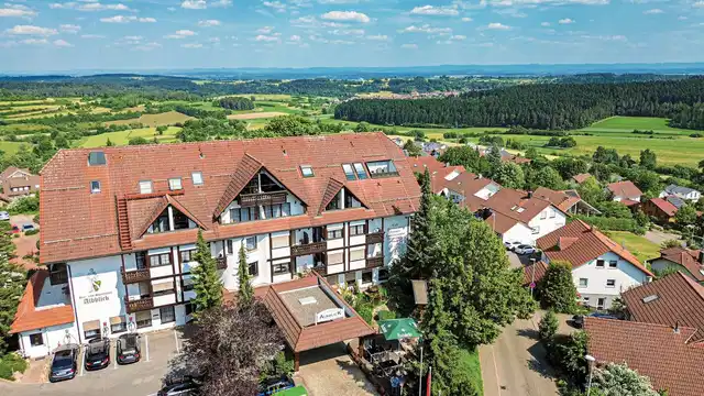 Vital- & Wellnesshotel Albblick Aussenansicht