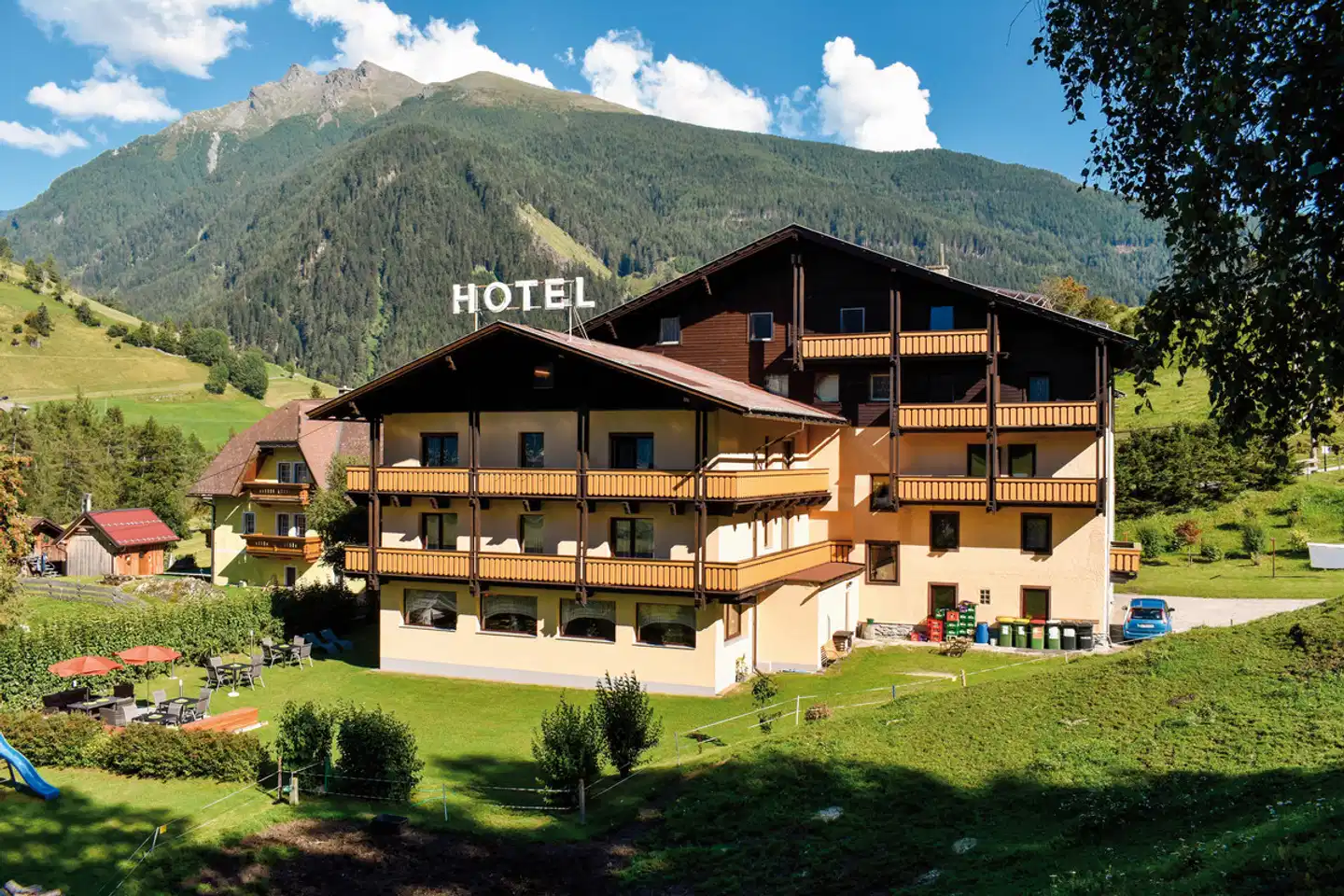 Hotel Pension Oswald Aussenansicht