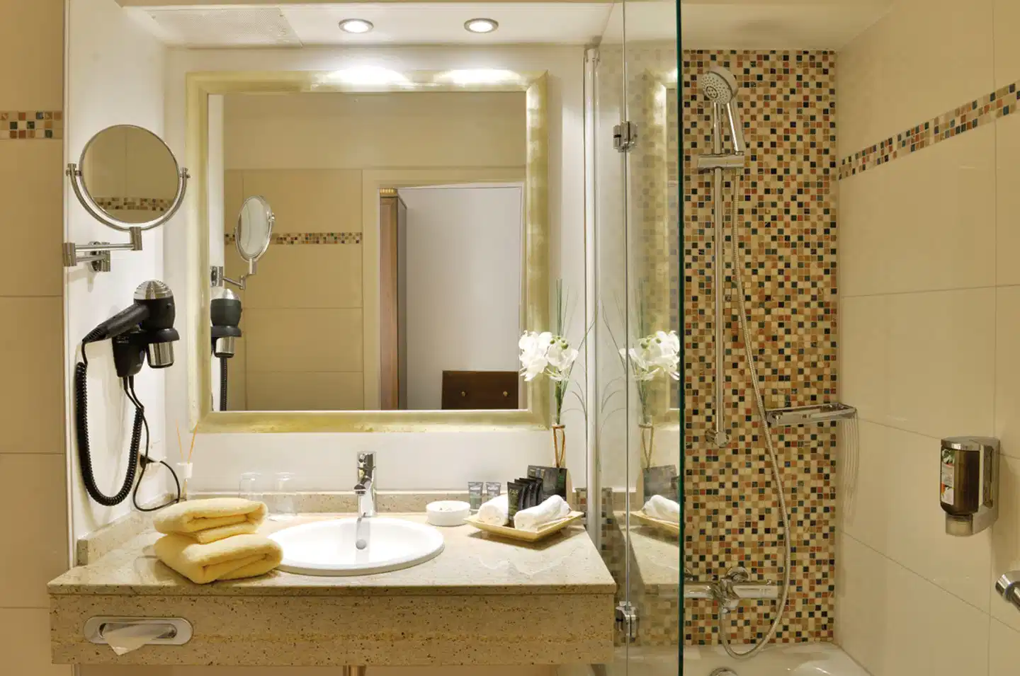 Hotel Caroline Mathilde Badezimmer