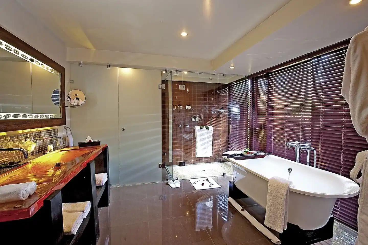 Arusha Coffee Lodge Badezimmer