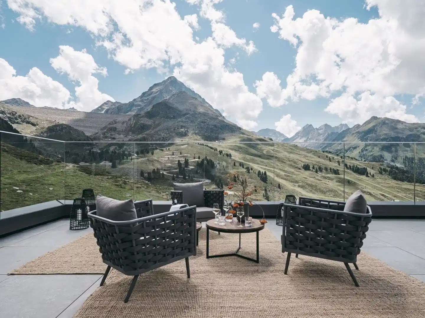 VAYA Kühtai Terrasse