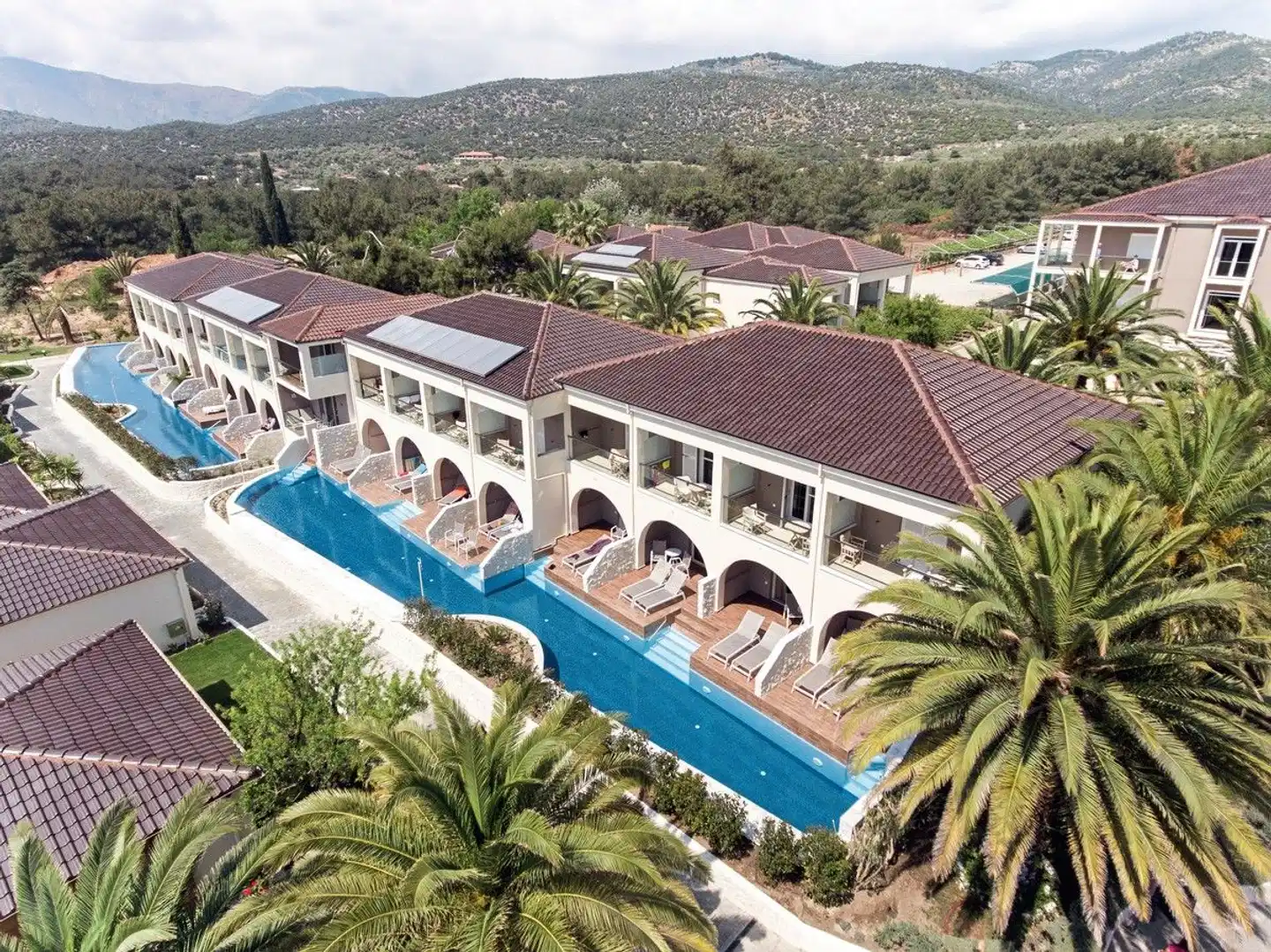 Alexandra Beach Spa Resort Pool