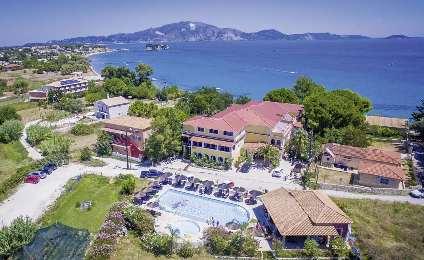 Porto Koukla Beach Aussenansicht