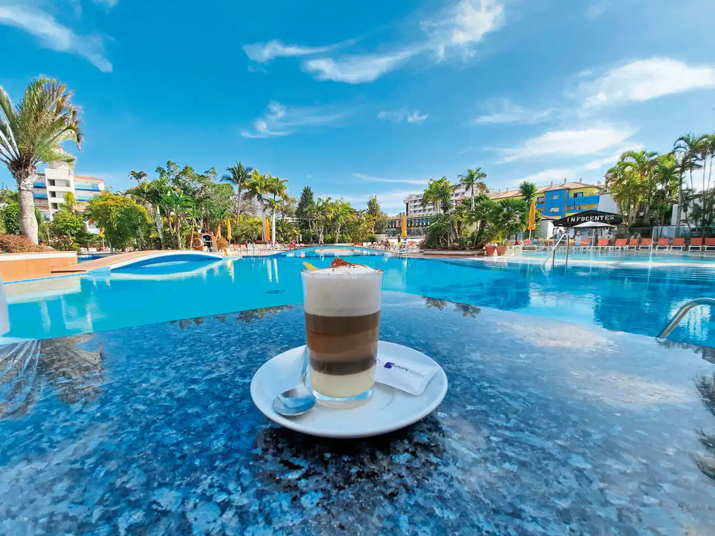 Park Club Europe Pool