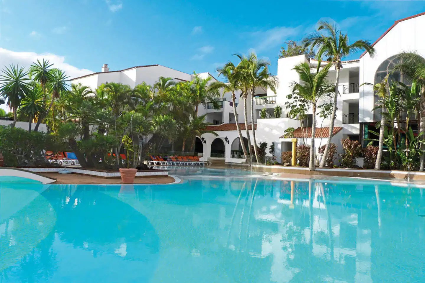 Park Club Europe Pool