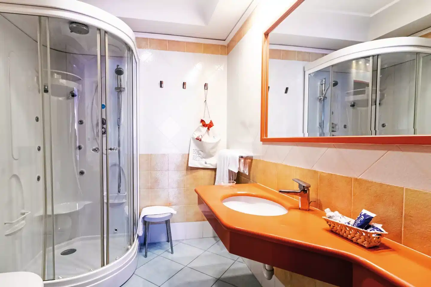 Terme Alexander Badezimmer