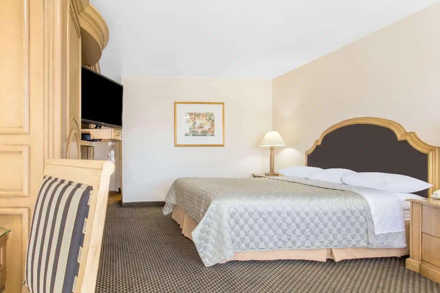 Days Inn by Wyndham Modesto Wohnbeispiel