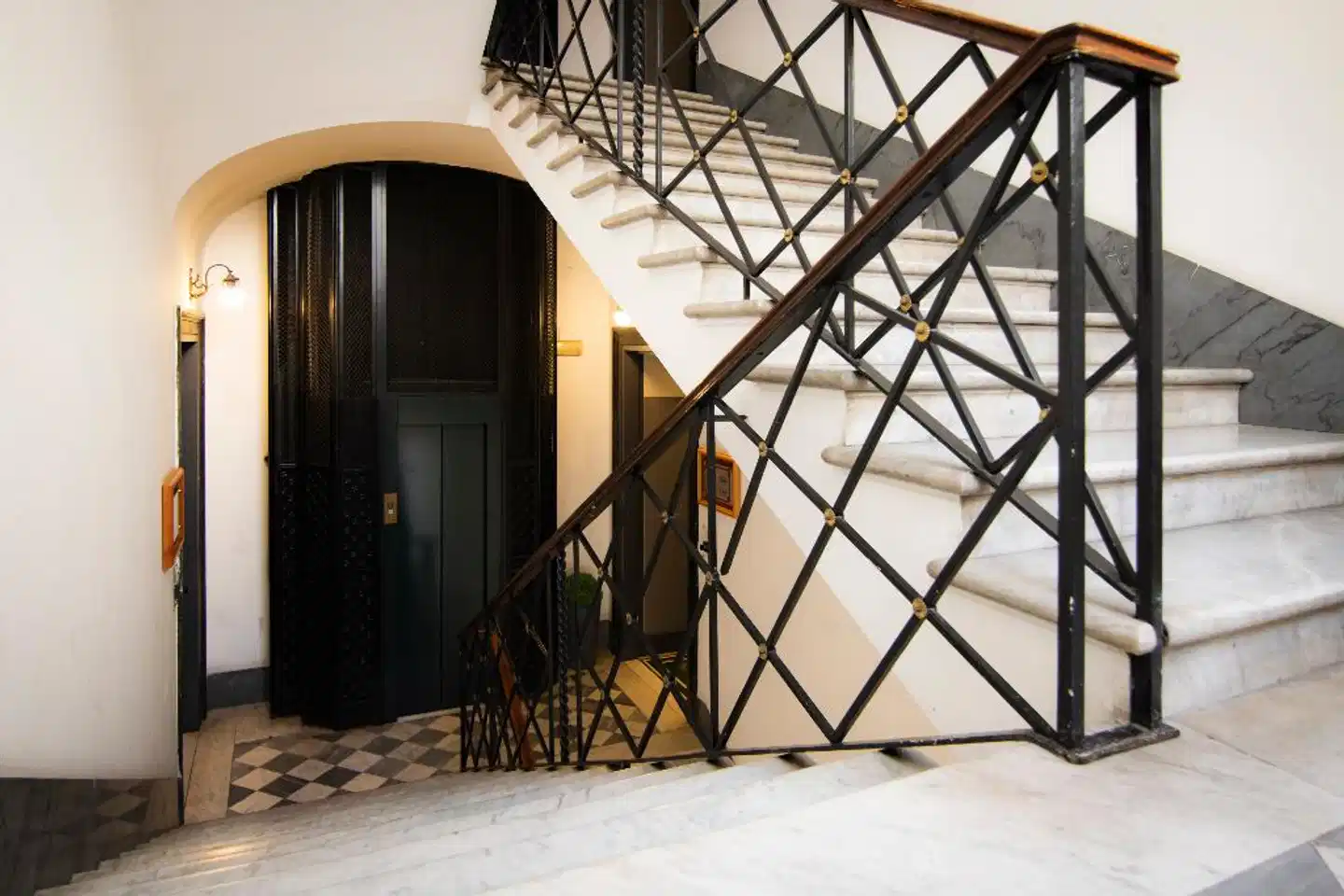 Hotel Giolli Nazionale Aussenansicht