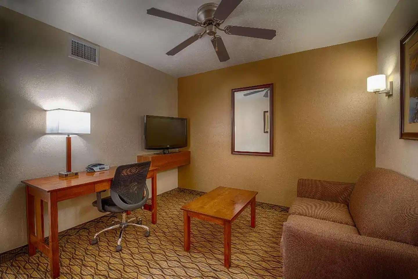 Holiday Inn Express & Suites Grand Canyon Wohnbeispiel