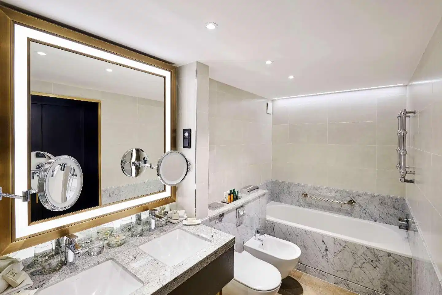 Hilton Budapest Badezimmer