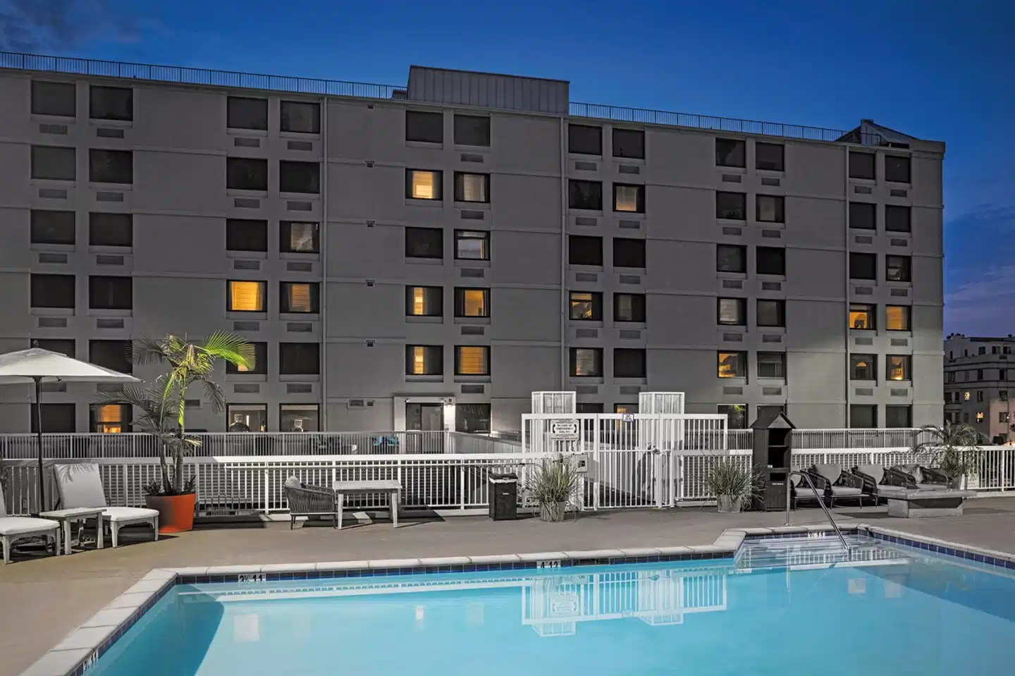 Hilton Garden Inn Los Angeles Hollywood Aussenansicht