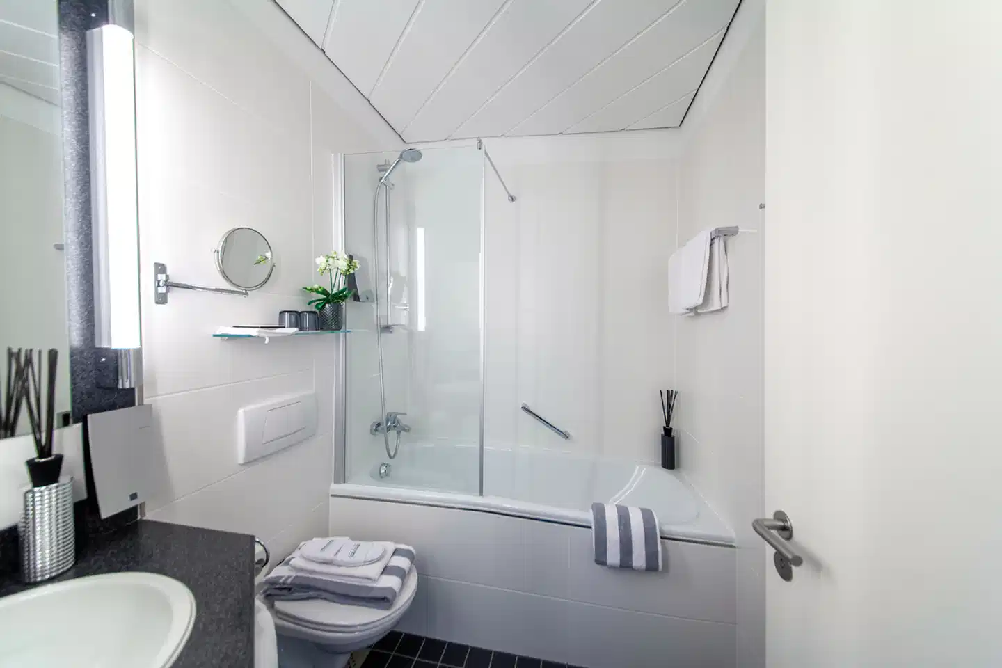 relexa hotel Bad Steben Badezimmer