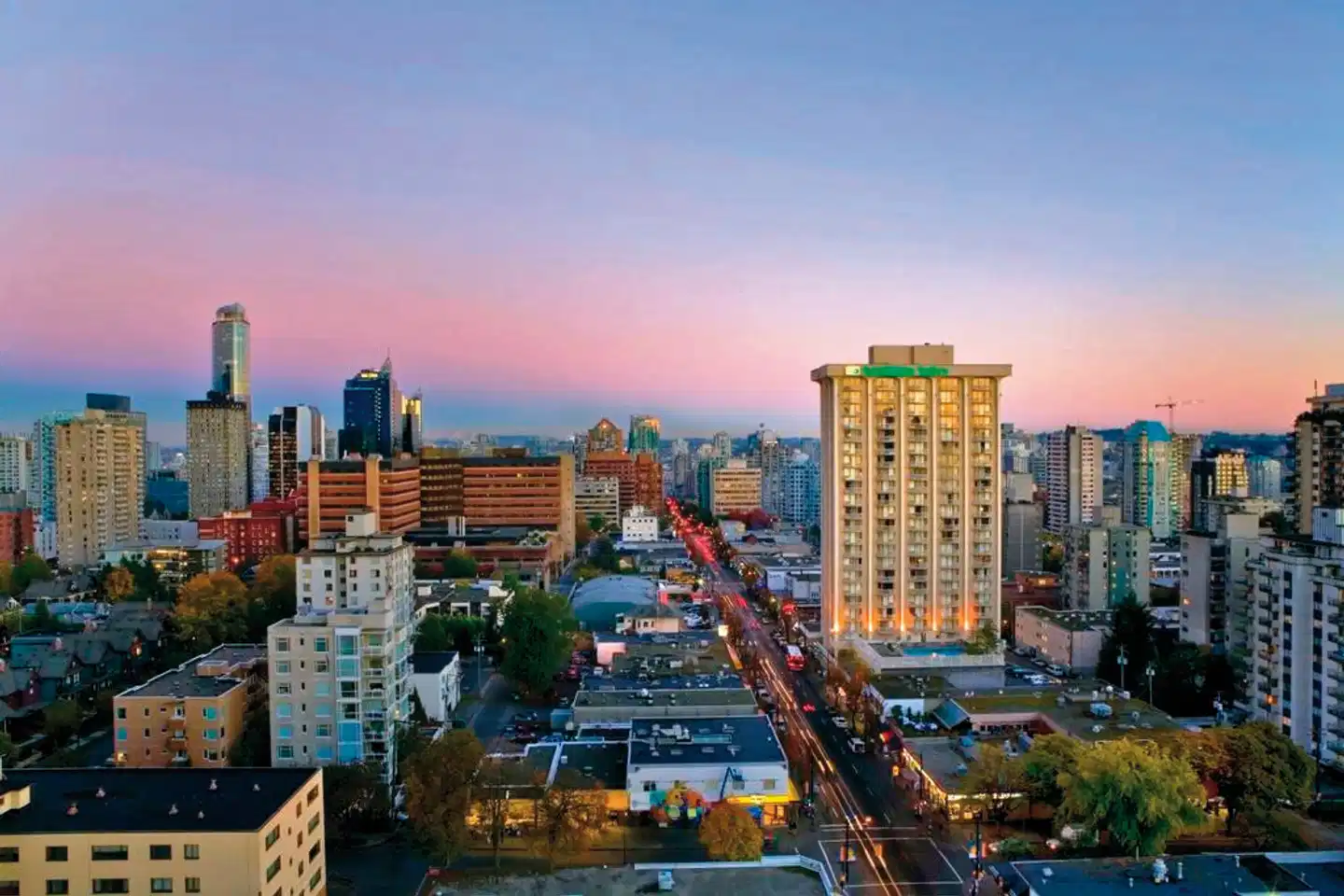 Sandman Suites on Davie Vancouver Aussenansicht