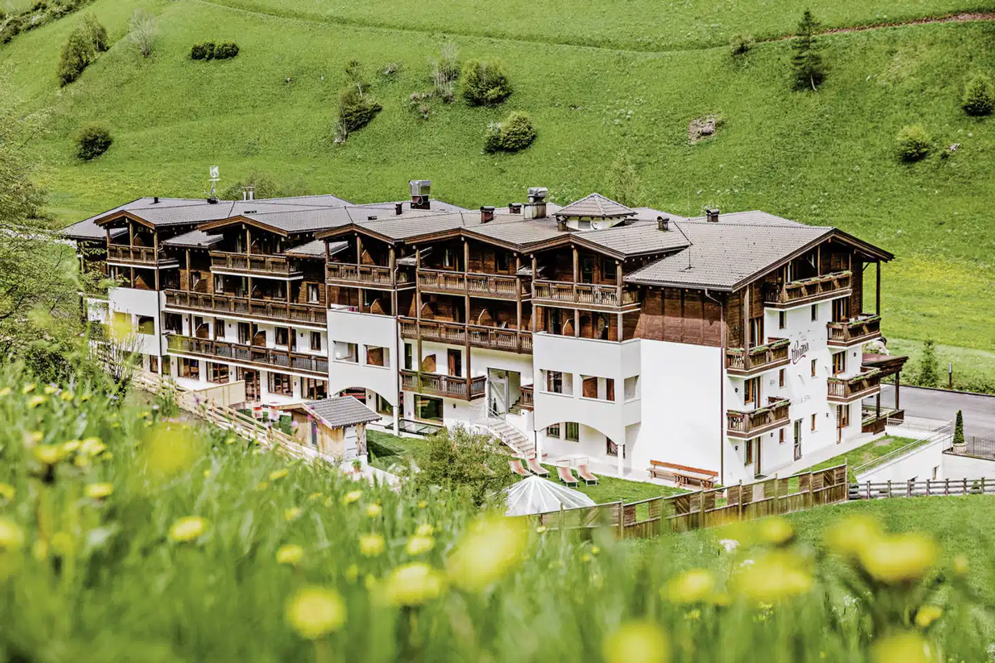 Almina Family & Spa Aussenansicht