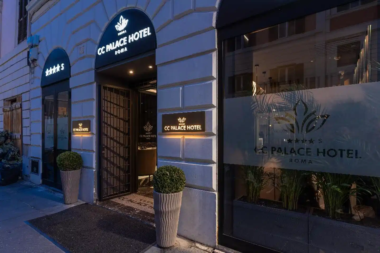 CC Palace Hotel Aussenansicht