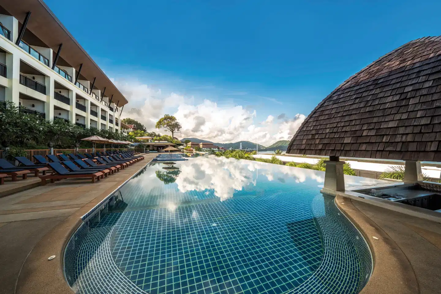 Andamantra Resort & Villa Phuket Pool