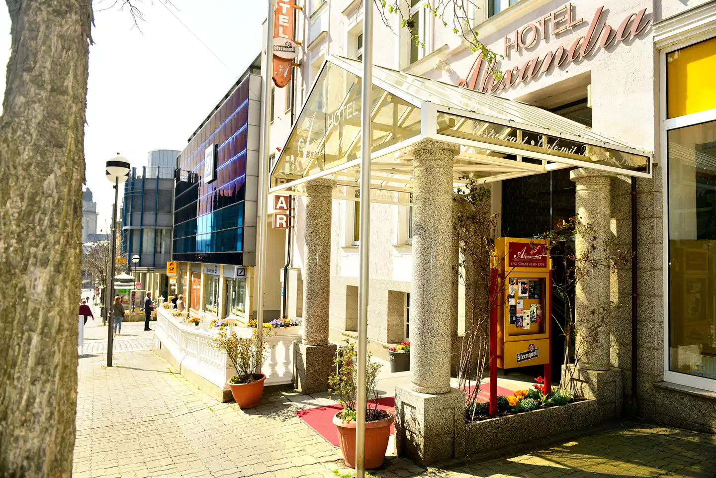 Alexandra Aussenansicht