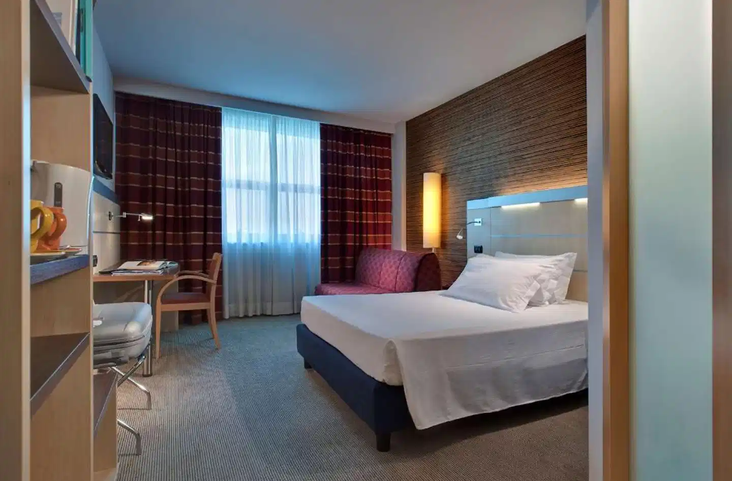 Holiday Inn Express Langhe Cherasco Wohnbeispiel