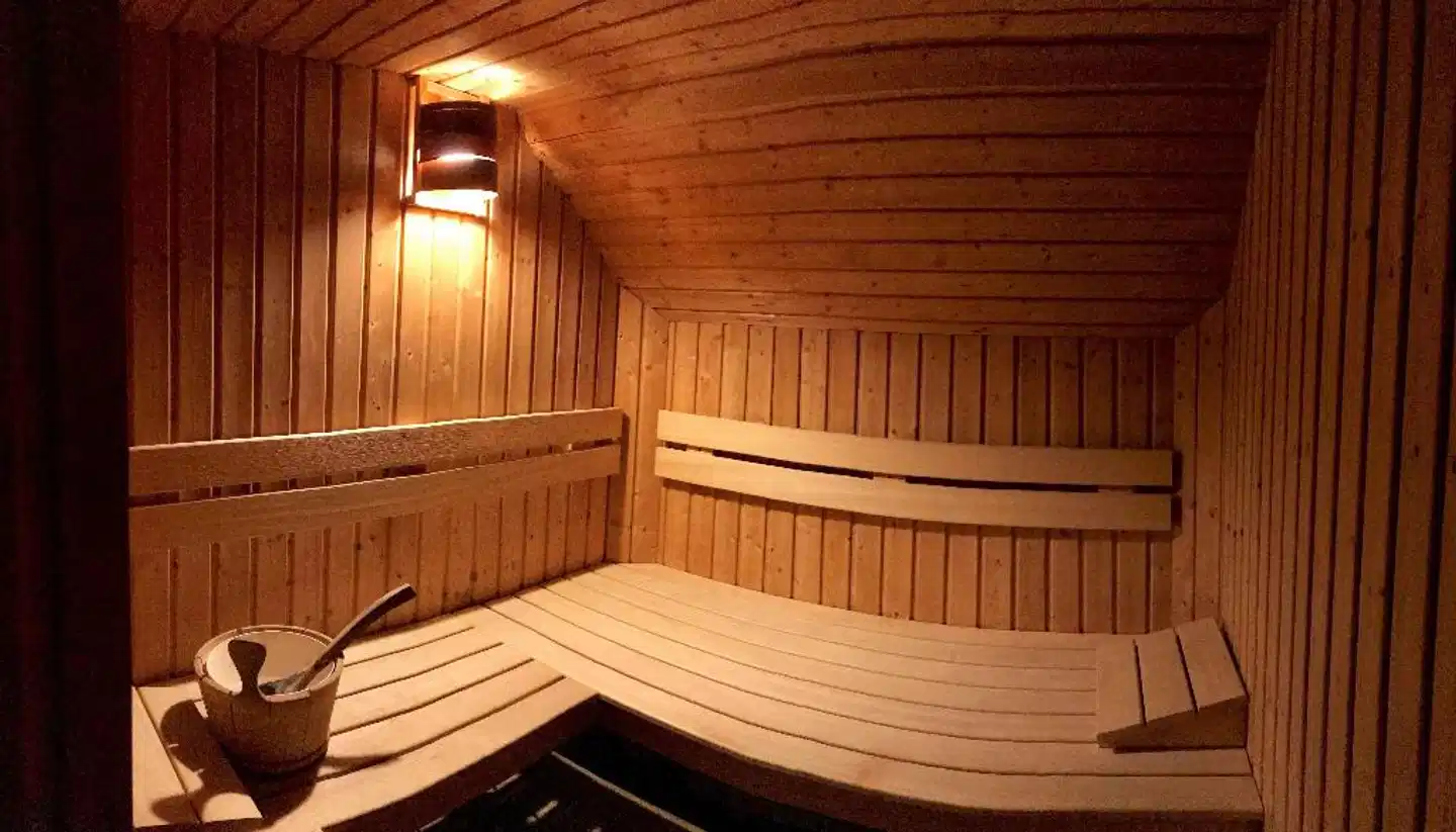 Golden Tulip Opera de Noailles Wellness