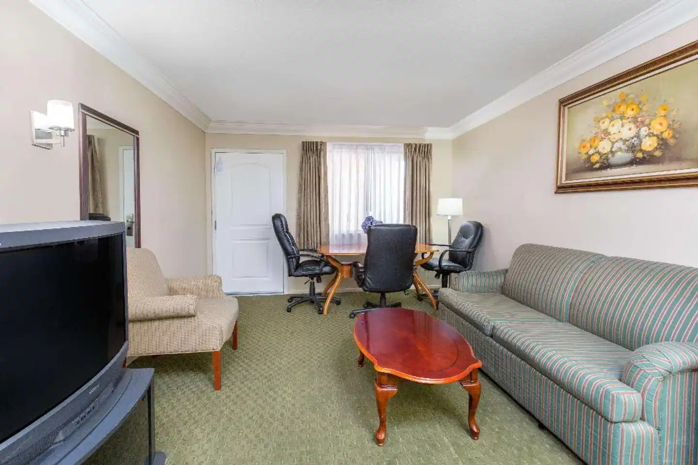 Days Inn by Wyndham Near City Of Hope Wohnbeispiel