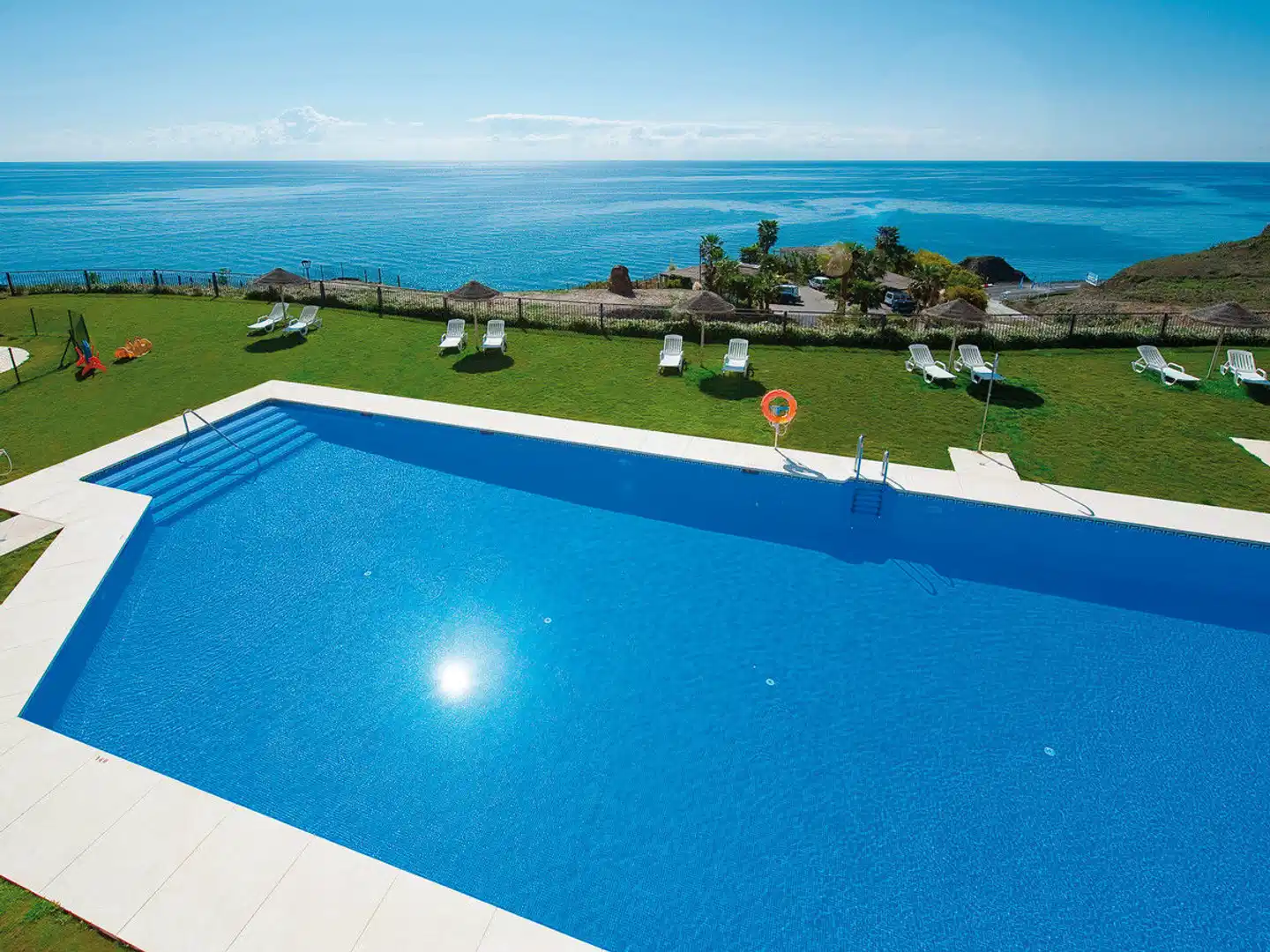 Olée Nerja Holiday Rentals Pool