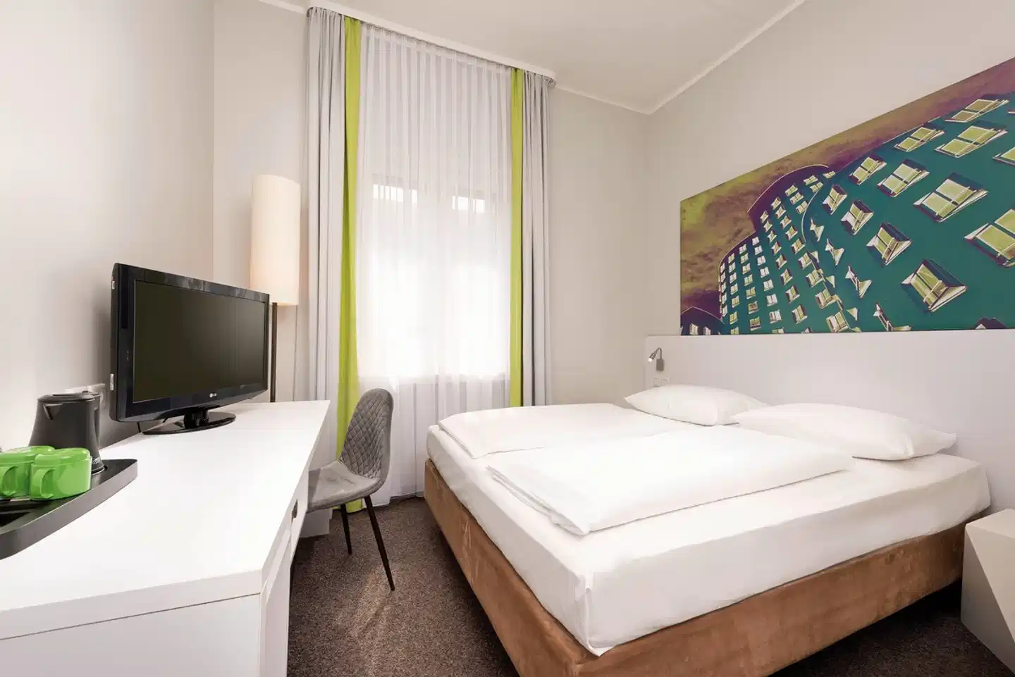 Wyndham Garden Düsseldorf City Centre Königsallee Wohnbeispiel