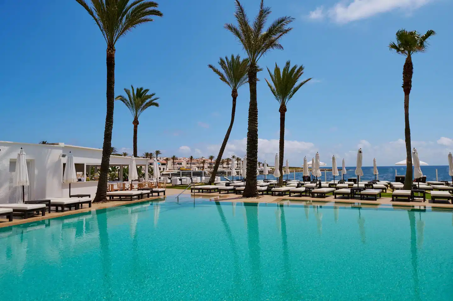 AluaSoul Menorca Pool