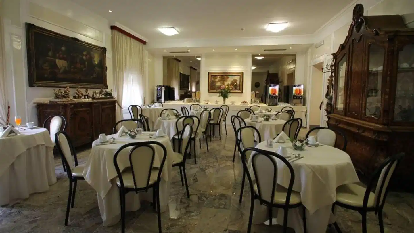 Orazia Hotel Restaurant