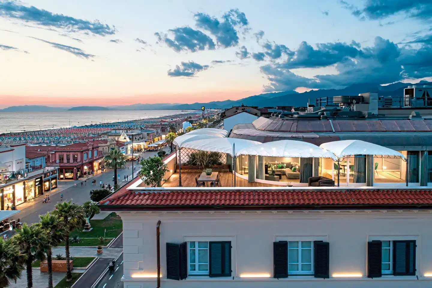 Plaza e De Russie Aussenansicht