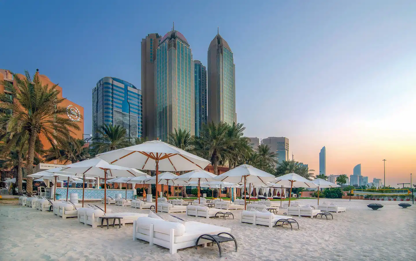 Sheraton Abu Dhabi Hotel & Resort Strand
