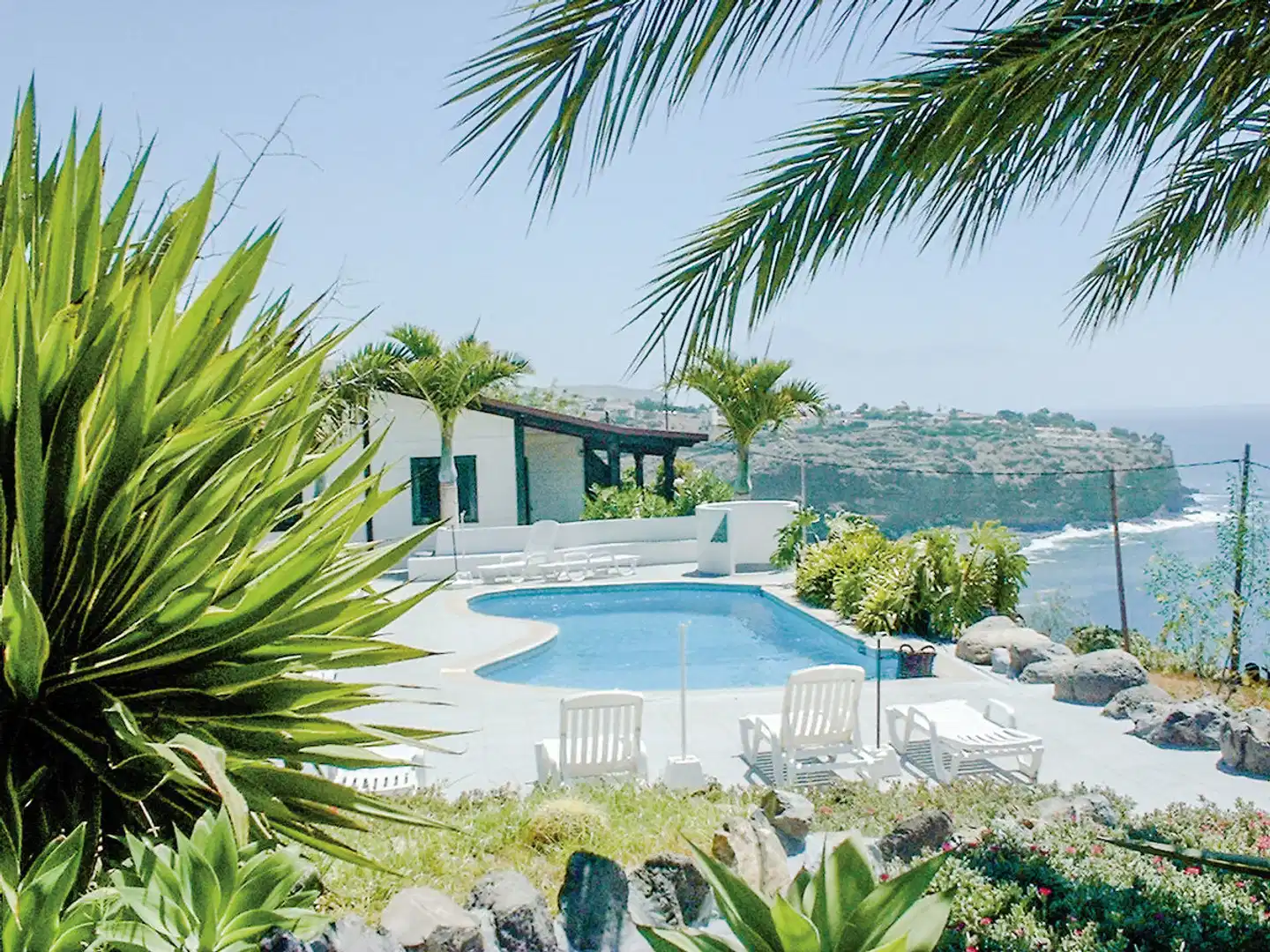 Apartamentos Santa Ana Pool