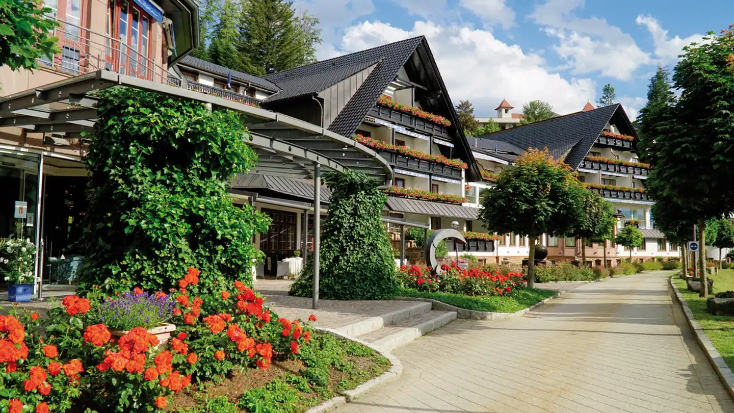 Hotel Dollenberg Aussenansicht