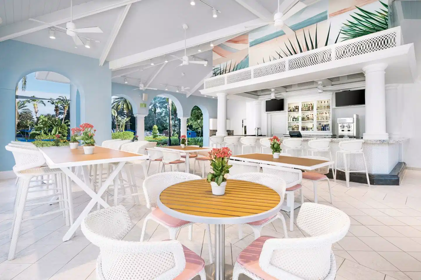 The Ritz-Carlton Orlando, Grande Lakes Bar