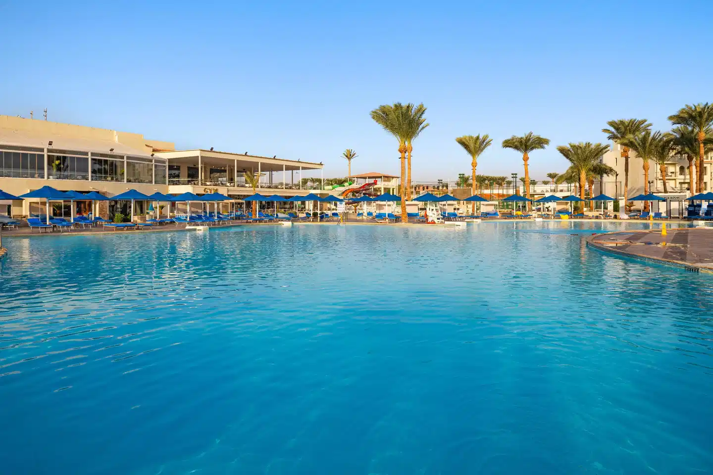 Pickalbatros Dana Beach Resort Pool