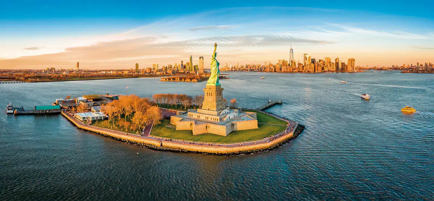 Sehenswürdigkeiten des Ostens Aussenansicht