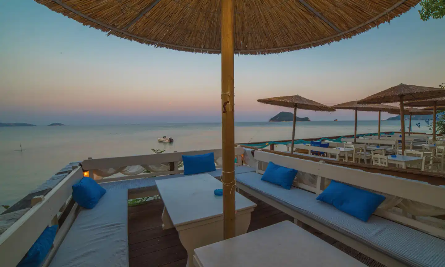 Porto Koukla Beach Terrasse