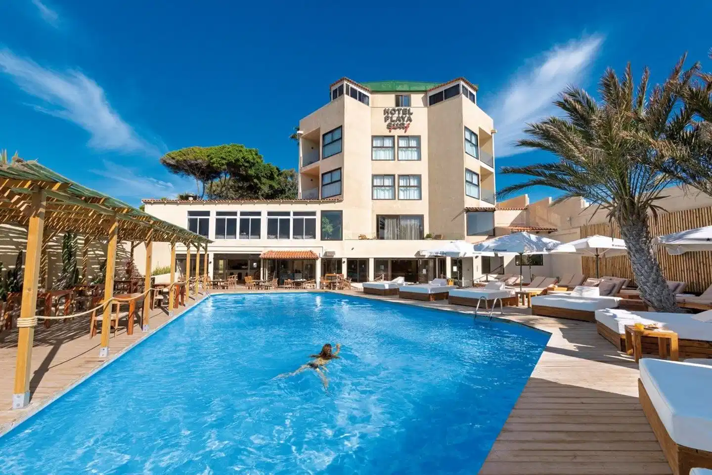 PLAYA SURF CBbC HOTEL Pool