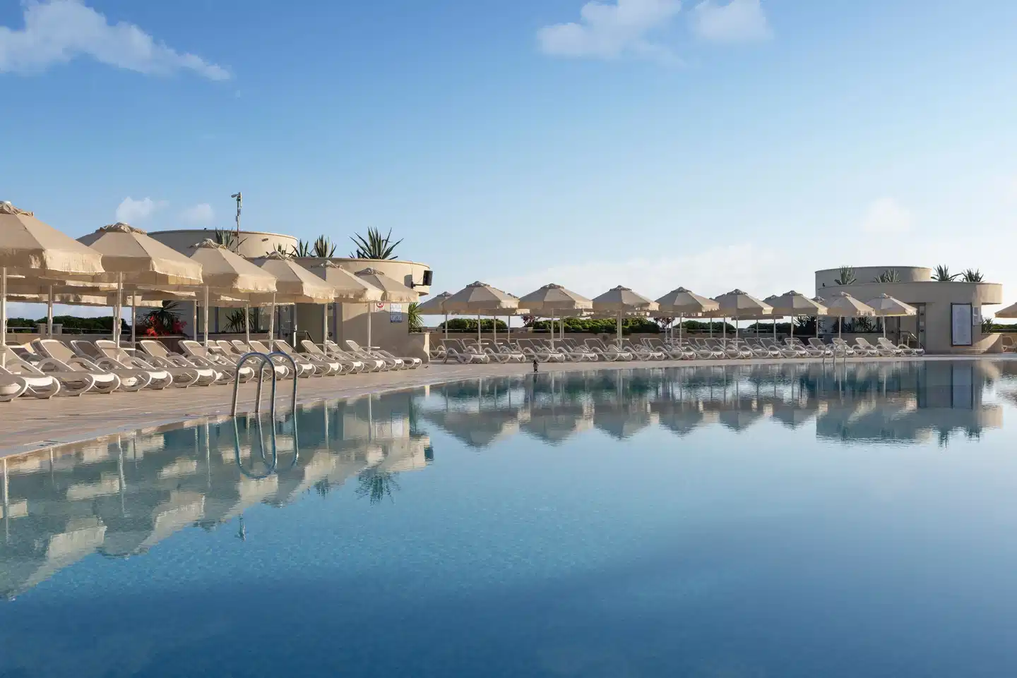 Melas Resort Hotel Pool