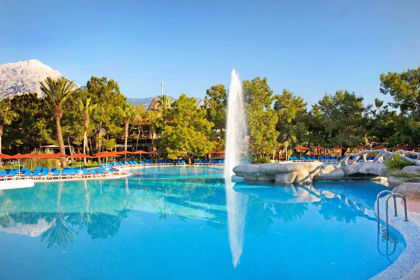 Marti Myra Resort Pool