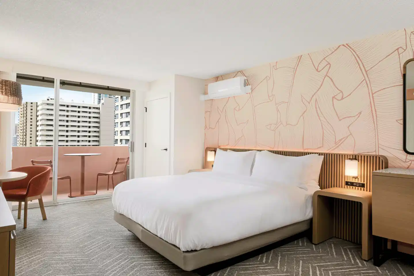 The Ambassador Hotel of Waikiki, Tapestry Collection by Hilton Wohnbeispiel