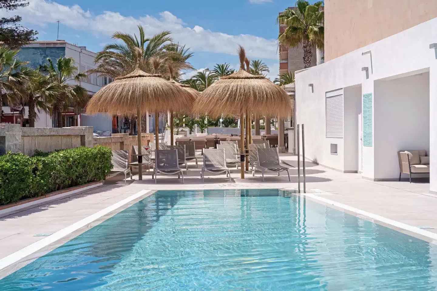 Caprice Concord & Spa Pool