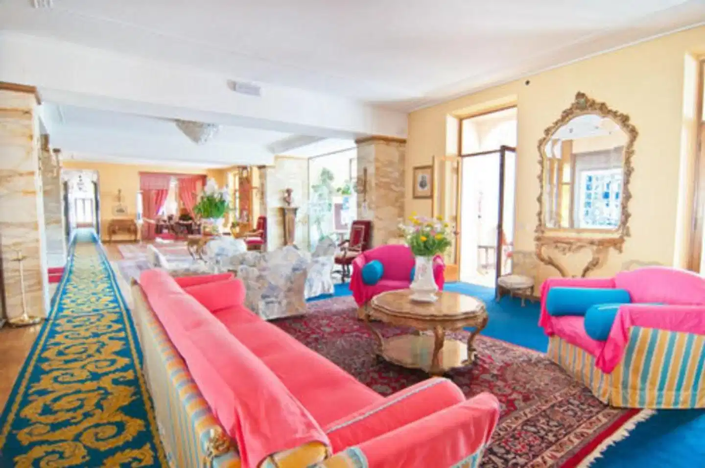 Grand Hotel De Londres Lobby