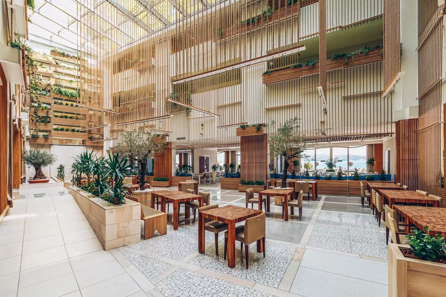 Carine Hotel Park Lobby