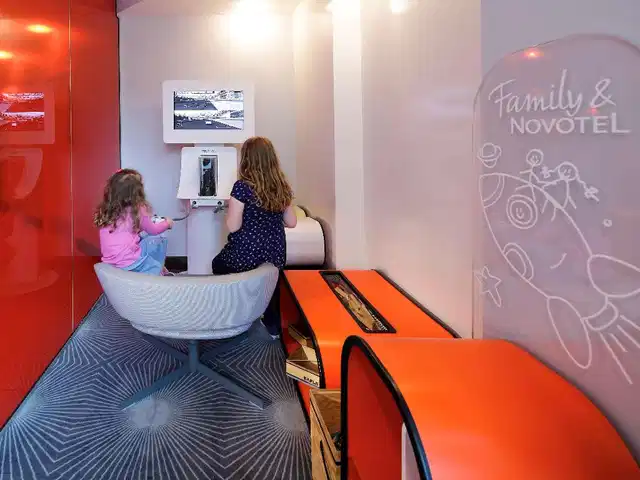 Novotel Glasgow Centre Hotel Bar