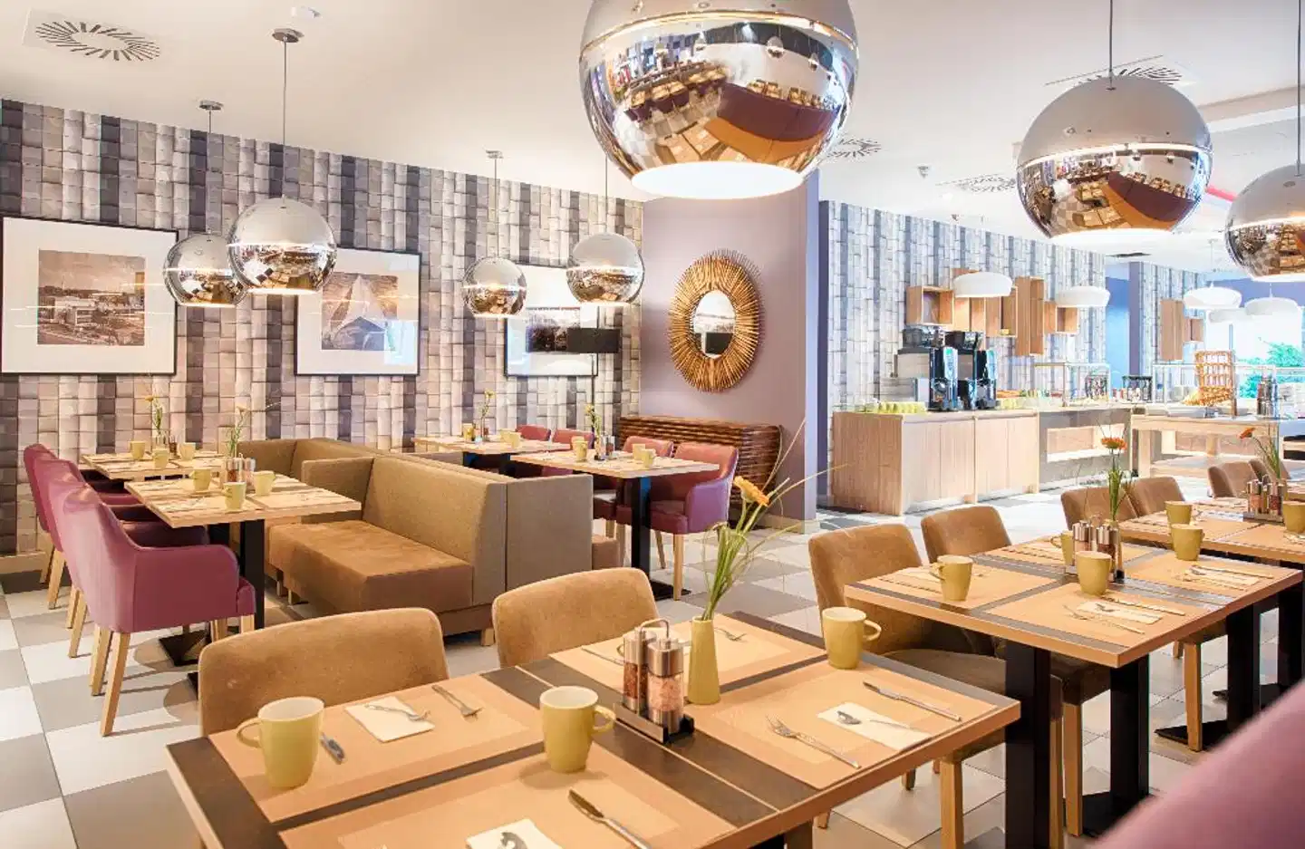 Leonardo Hotel Wolfsburg City Center Lobby