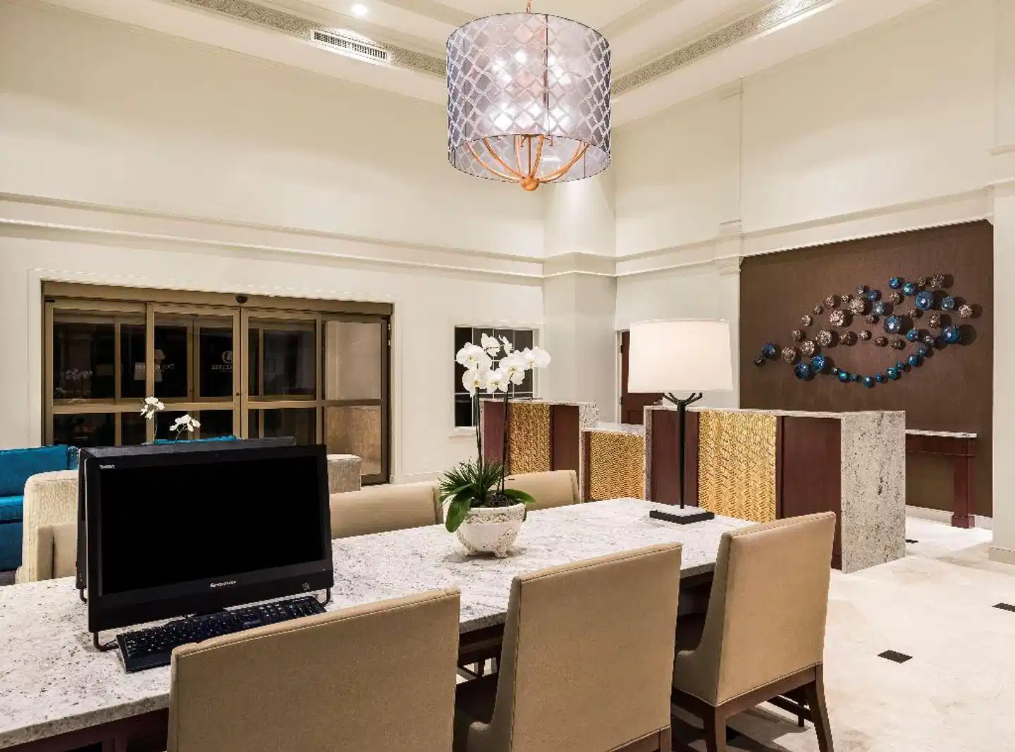 DoubleTree Suites by Hilton Naples Bar