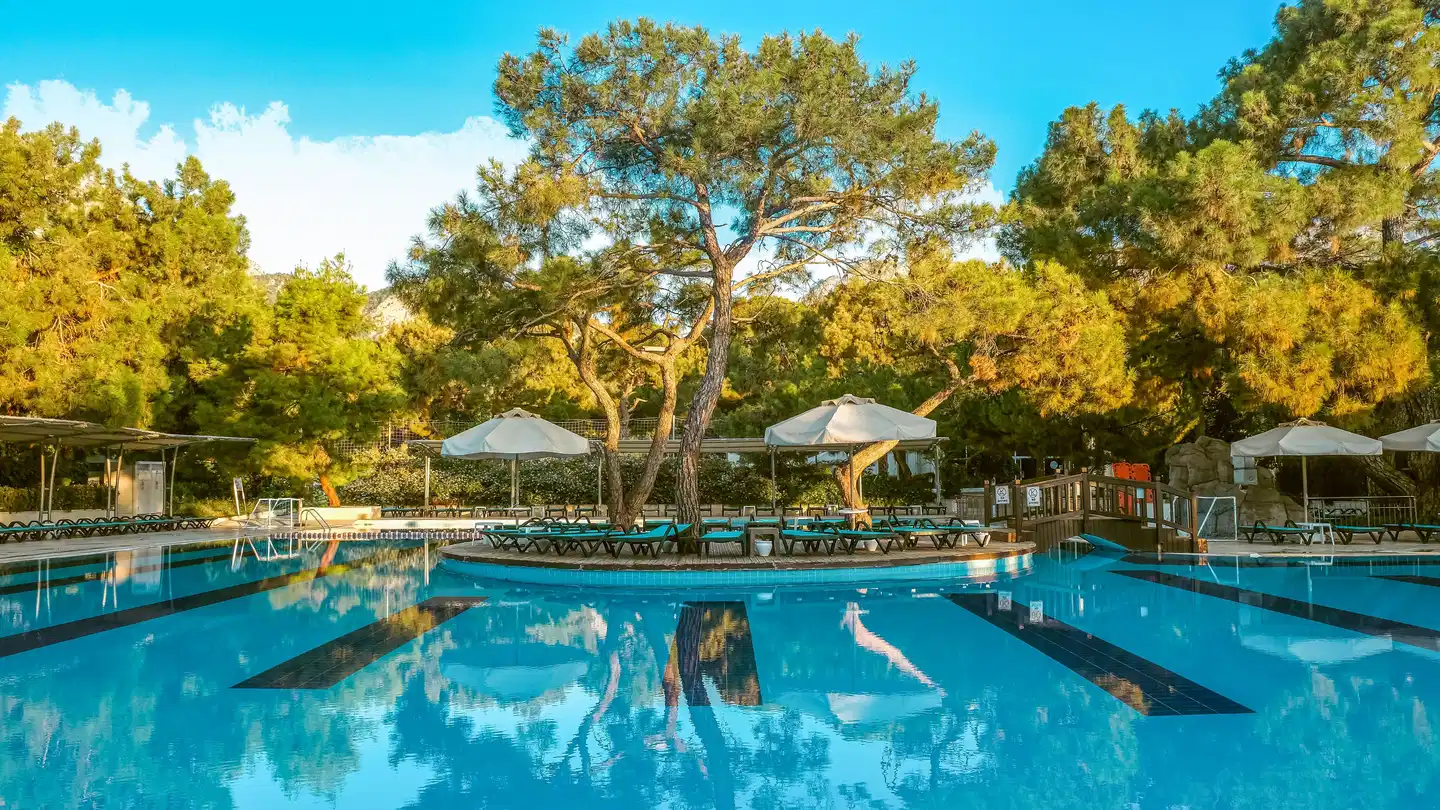 Crystal Prestige Elite & Spa Pool