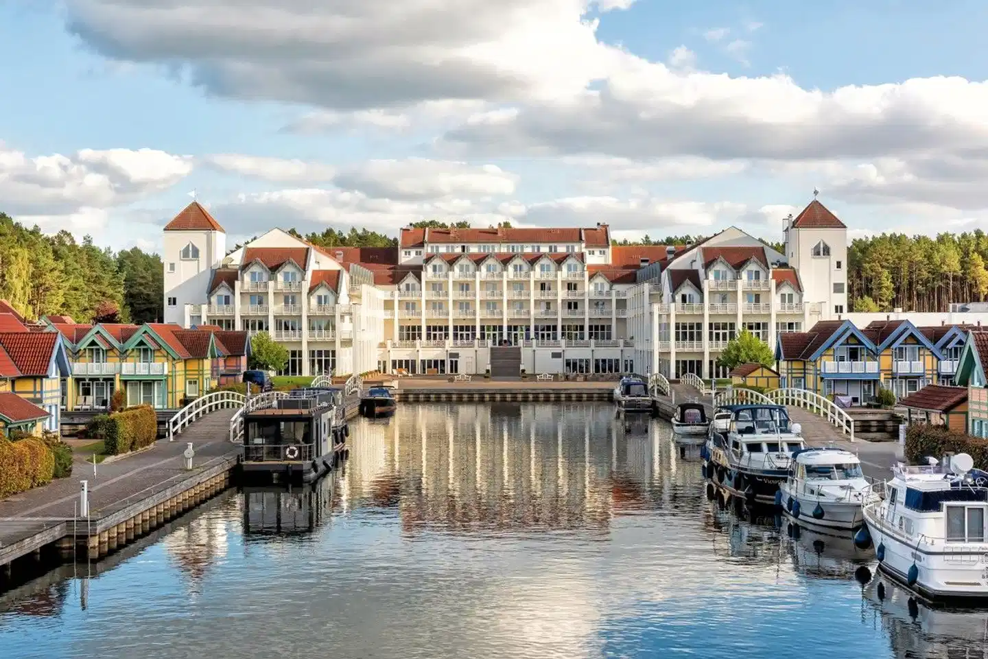 Precise Resort Hafendorf Rheinsberg Aussenansicht